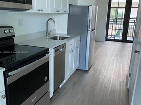 4100 SW 64th Ave 314, Davie FL 33314