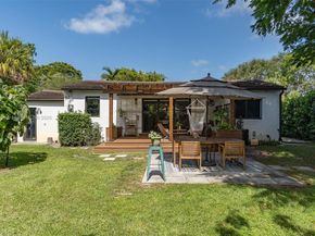 10828 NW 2nd Ave, Miami Shores FL 33168