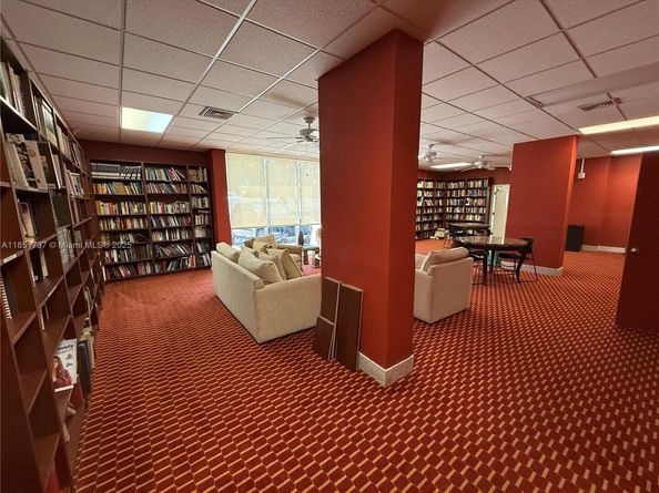2100 Sans Souci Blvd B1406, North Miami FL 33181