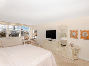 2751 S Ocean Dr 1108N, Hollywood FL 33019