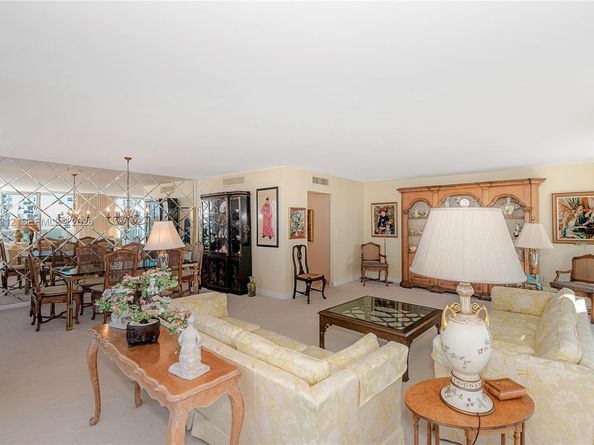 2751 S Ocean Dr 1108N, Hollywood FL 33019
