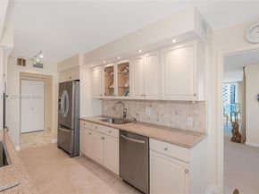 2751 S Ocean Dr 1108N, Hollywood FL 33019