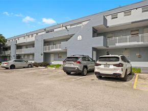 9373 Fontainebleau Blvd K212, Miami FL 33172