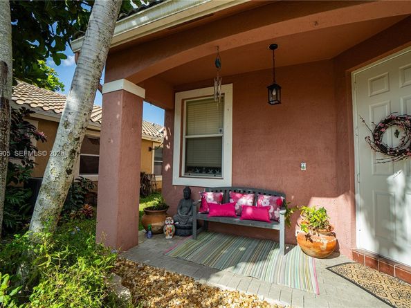 12209 NW 57th St, Coral Springs FL 33076