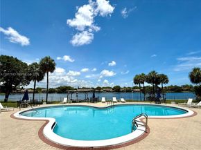 671 NE 195th St 205E, Miami FL 33179