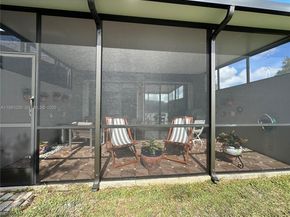 11228 NW 14th Ct, Pembroke Pines FL 33026