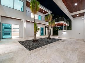 9101 SW 69th Ct, Pinecrest FL 33156