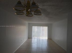 3610 NW 21st St 313, Lauderdale Lakes FL 33311