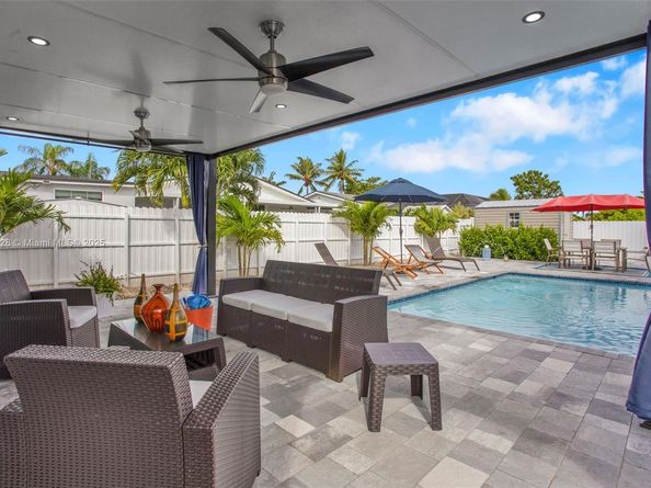 16922 SW 107th Pl, Miami FL 33157