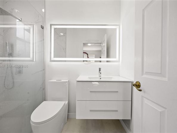 12235 SW 121st Ter, Miami FL 33186