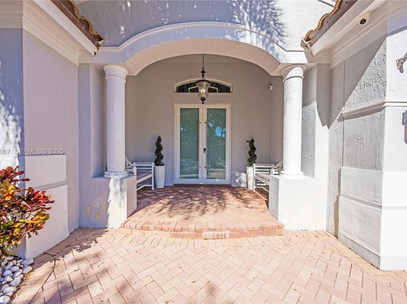 12235 SW 121st Ter, Miami FL 33186