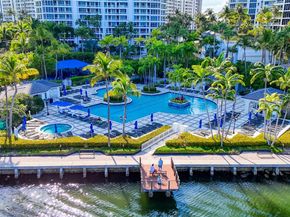 21050 Point Pl 2301, Aventura FL 33180