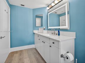 21050 Point Pl 2301, Aventura FL 33180