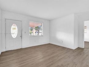 1360 NW 117th St, Miami FL 33167