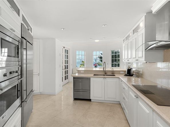 5233 Fisher Island Dr 5233, Miami Beach FL 33109