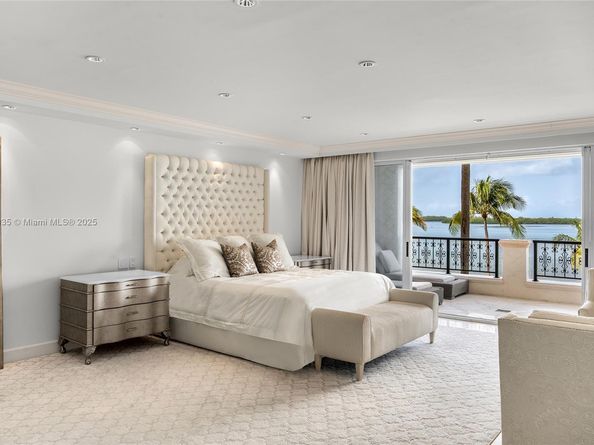 5233 Fisher Island Dr 5233, Miami Beach FL 33109
