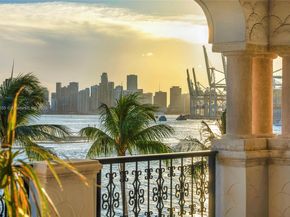 5233 Fisher Island Dr 5233, Miami Beach FL 33109