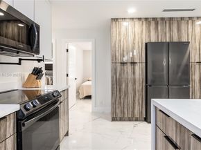 11396 NW 3rd Pl, Coral Springs FL 33071