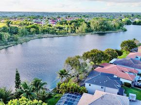 1403 SE 22nd Ln, Homestead FL 33035