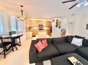 1403 SE 22nd Ln, Homestead FL 33035