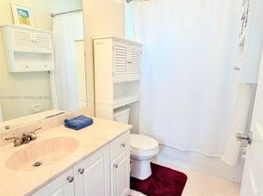 1403 SE 22nd Ln, Homestead FL 33035