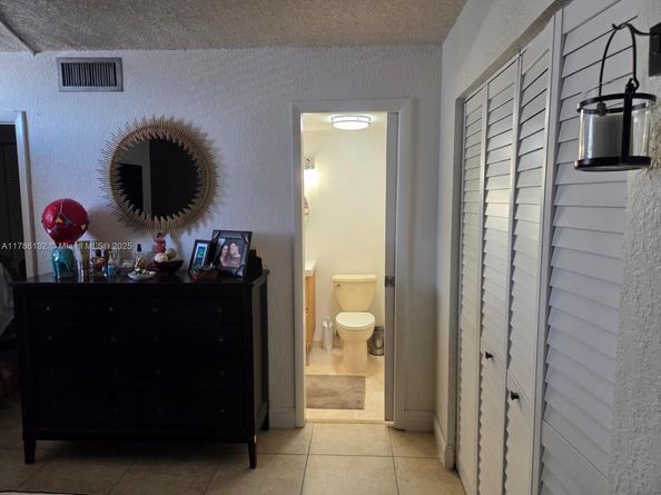 9411 SW 4th St 203, Miami FL 33174