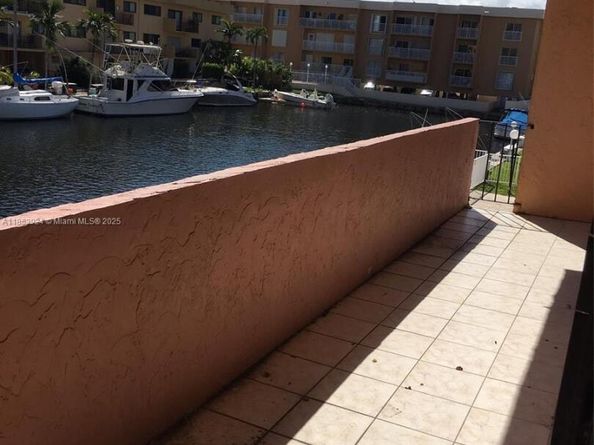 3582 NE 171st St 203, North Miami Beach FL 33160