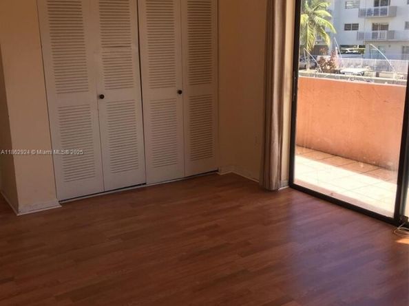 3582 NE 171st St 203, North Miami Beach FL 33160