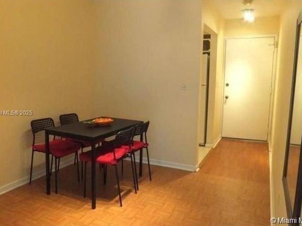 3582 NE 171st St 203, North Miami Beach FL 33160