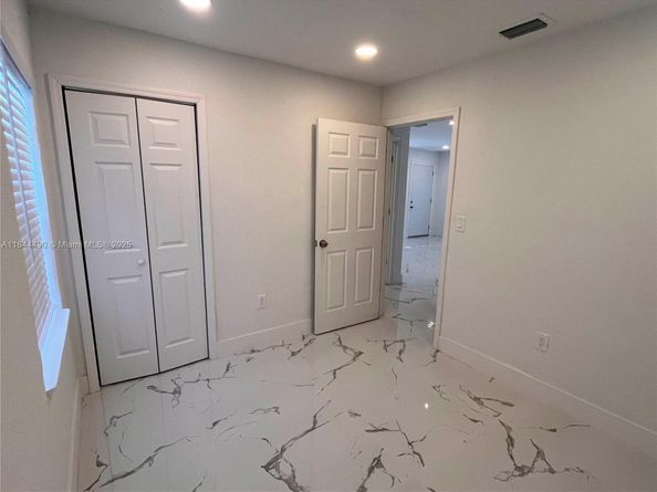 2481 NW 154th St, Miami Gardens FL 33054