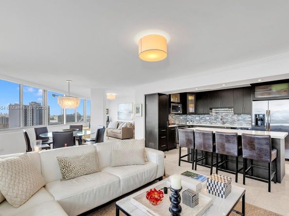 7135 Collins Ave 1126, Miami Beach FL 33141