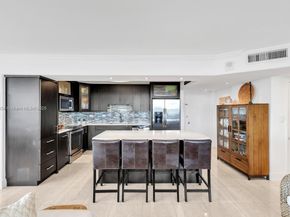 7135 Collins Ave 1126, Miami Beach FL 33141