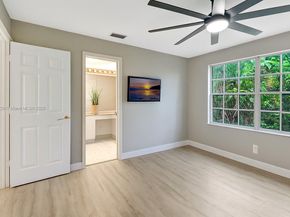 573 NW 135th Ter, Plantation FL 33325
