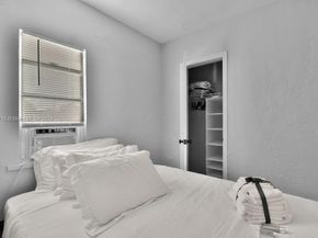 585 NW 51st St, Miami FL 33127