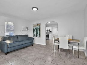 585 NW 51st St, Miami FL 33127