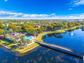 2457 Centergate Dr 306, Miramar FL 33025