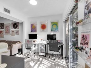 2457 Centergate Dr 306, Miramar FL 33025