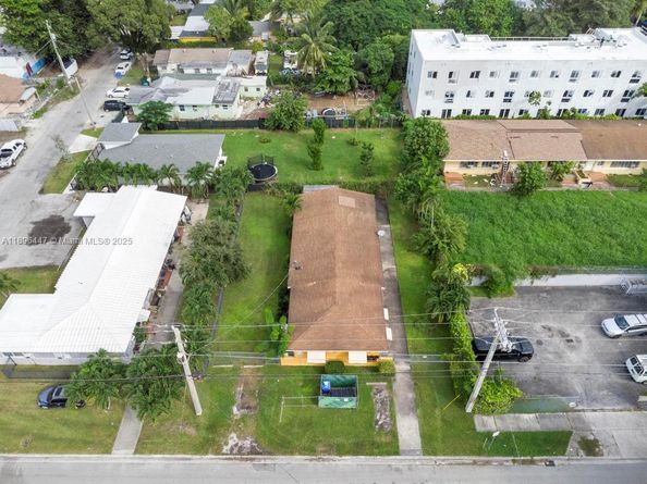 47 NE 80th Ter, Miami FL 33138