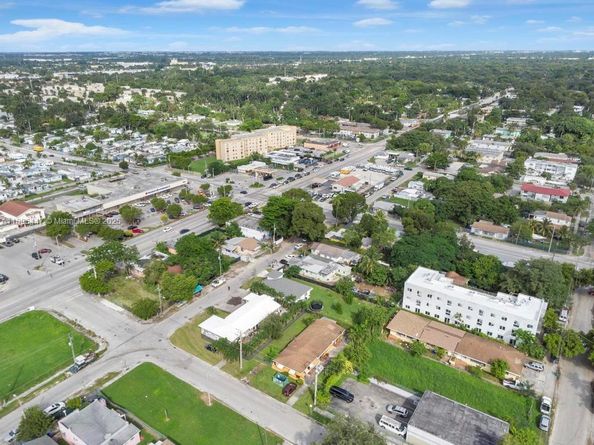 47 NE 80th Ter, Miami FL 33138