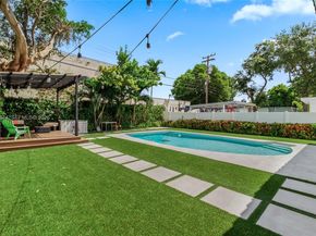 3855 SW 1st St, Miami FL 33134