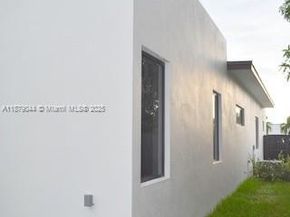 4321 SW 99th Ave, Miami FL 33165