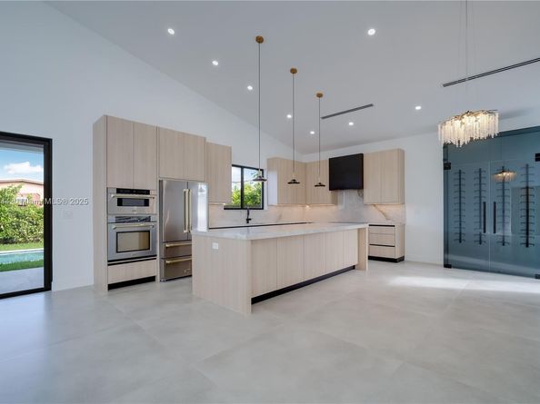 4321 SW 99th Ave, Miami FL 33165