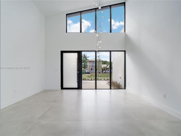 4321 SW 99th Ave, Miami FL 33165