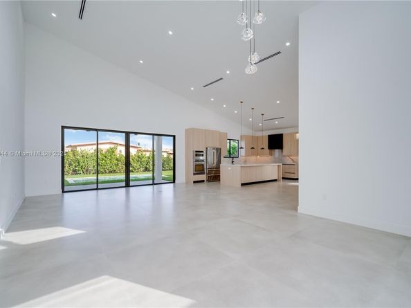 4321 SW 99th Ave, Miami FL 33165