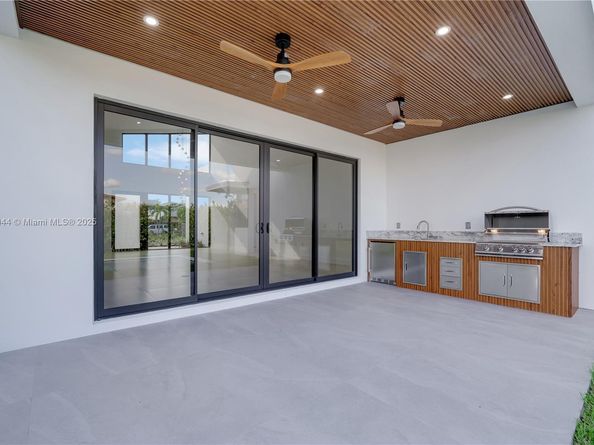 4321 SW 99th Ave, Miami FL 33165