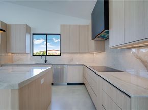 4321 SW 99th Ave, Miami FL 33165