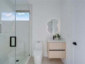 4321 SW 99th Ave, Miami FL 33165
