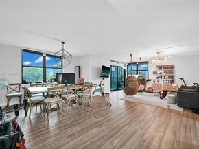 3900 N Hills Dr 303, Hollywood FL 33021