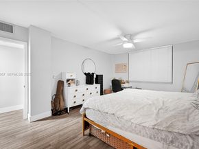 3900 N Hills Dr 303, Hollywood FL 33021