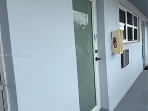 300 NE 191st St 219, Miami FL 33179